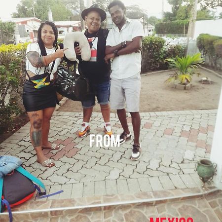 Portmore Bagian luar foto