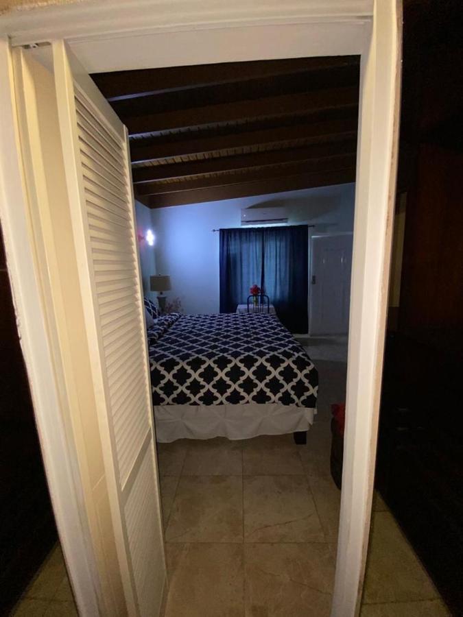 Portmore Bagian luar foto